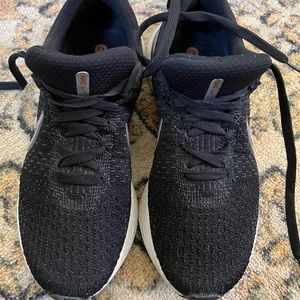 Women’s Nike React Infinity size 10